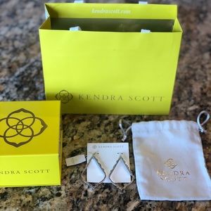 Kendra Scott Sophee Drop Earrings Silver